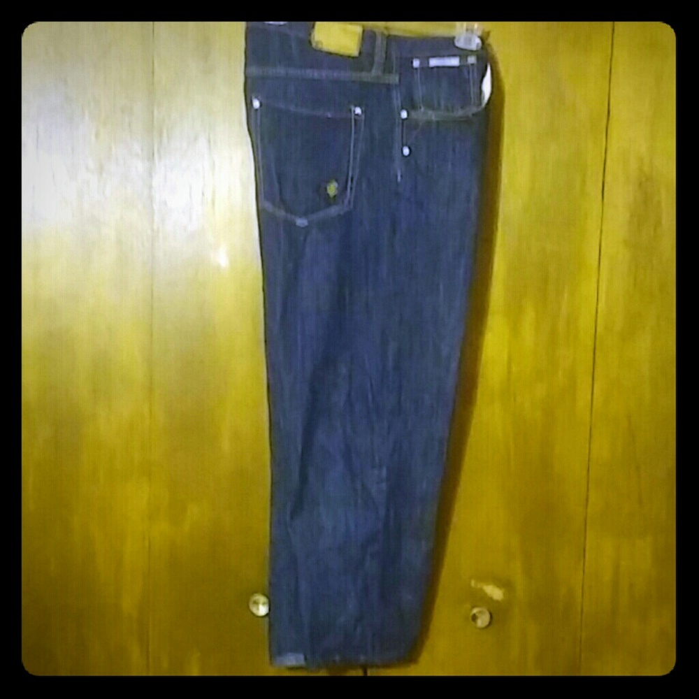 ROCAWEAR BLUE JEANS